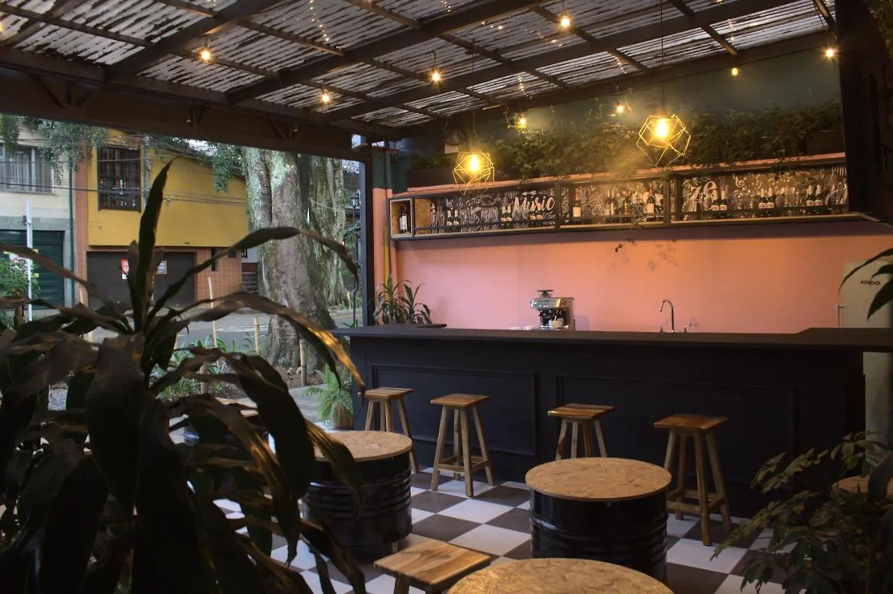 **  Primavera Hotel Medellín Colombia
